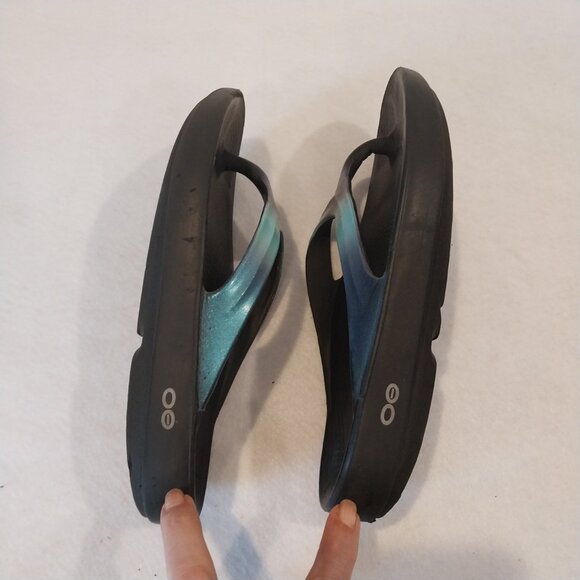 OOFOS Flip Flop Thong Sandal Womens 7 Atlantis Blue OOlala Luxe Recovery - Picture 4 of 11